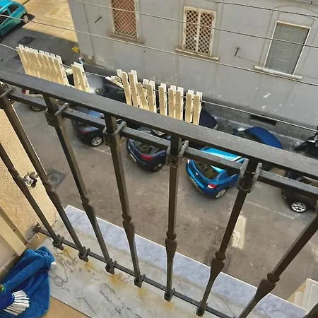 Zara - Free Parking * Naples
