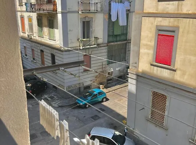 Zara - Free Parking *